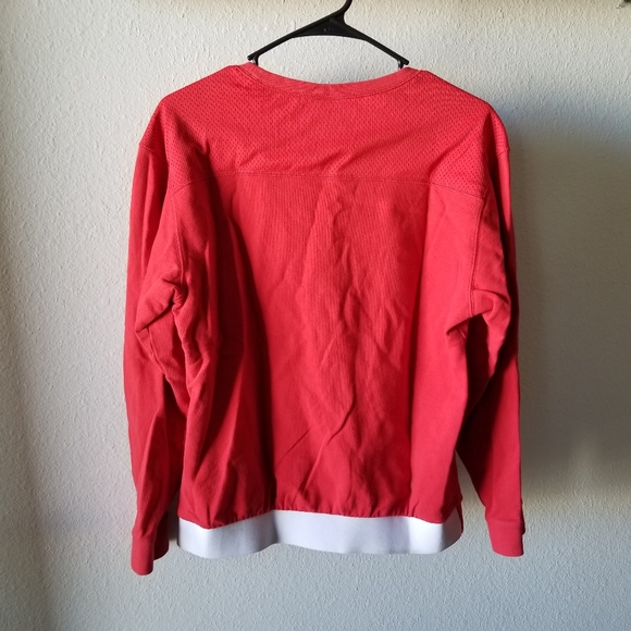 Nike red sweatshirt with white detail in back - Picture 6 of 7